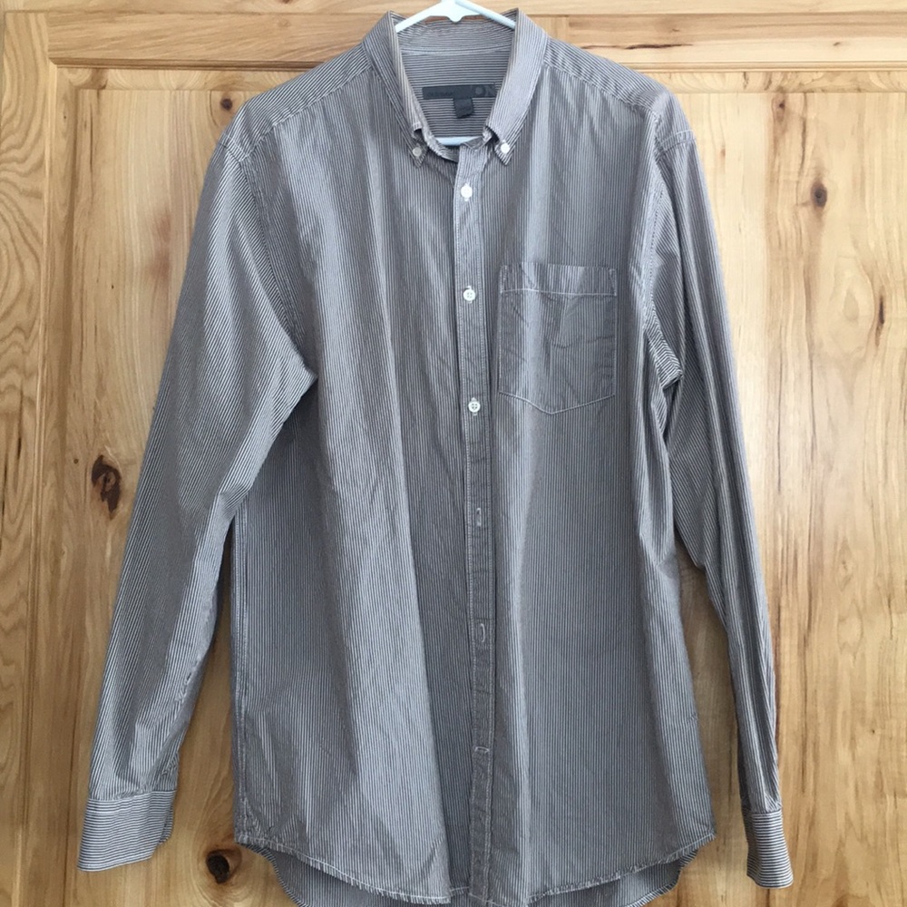 Men’s Large Brown and White Stripes Button Down